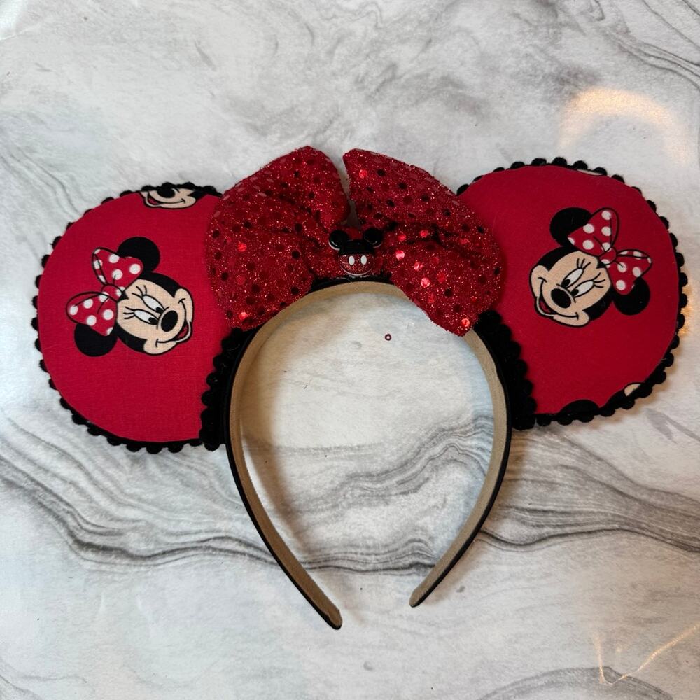 Minnie Mouse Ears